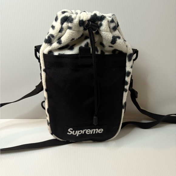 Supreme Polartec Sling Bag/Shoulder Bag Leopard Print FW24 Unisex